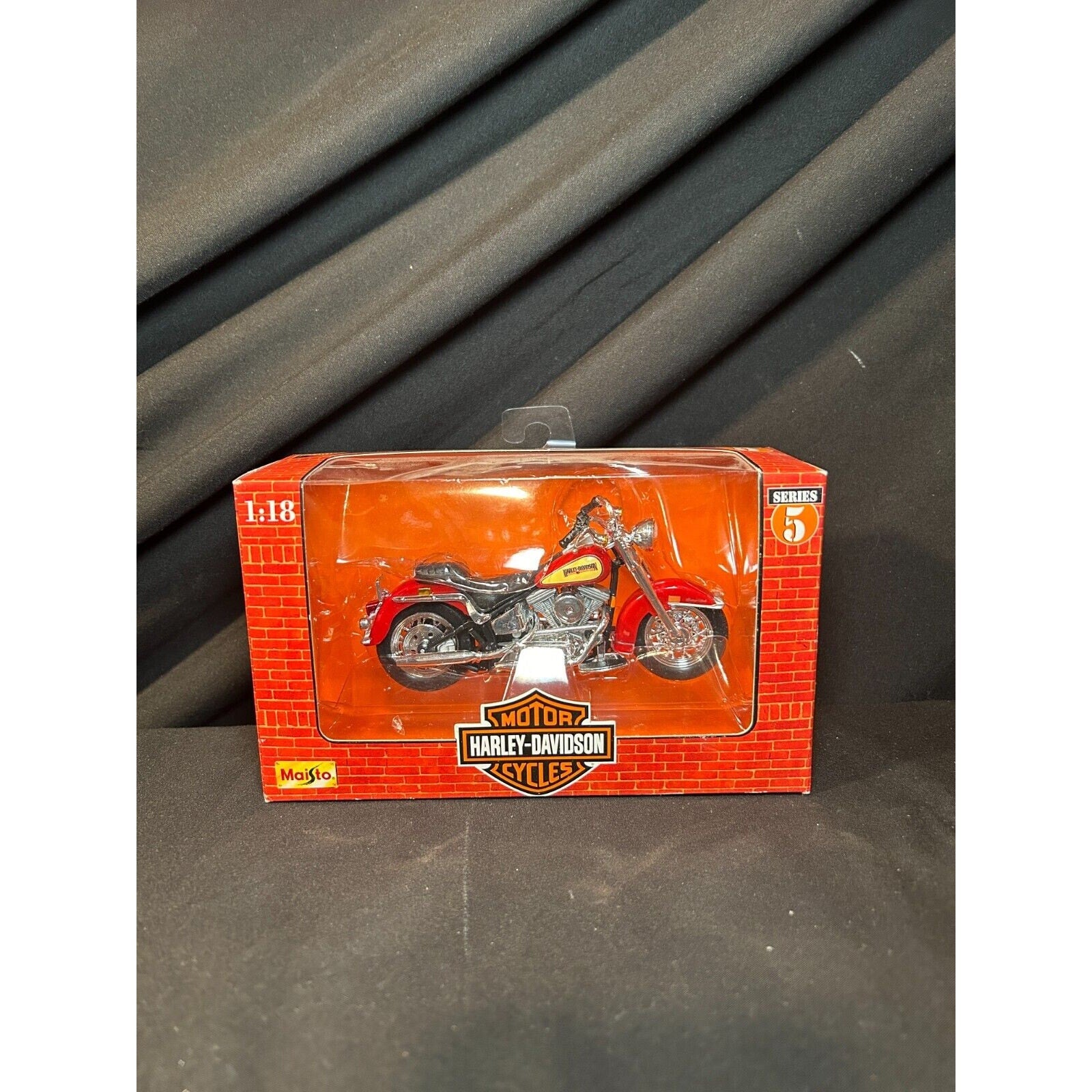 Maisto Harley-Davidson Die Cast Motorcycle Lot of 4 1:18 Scale
