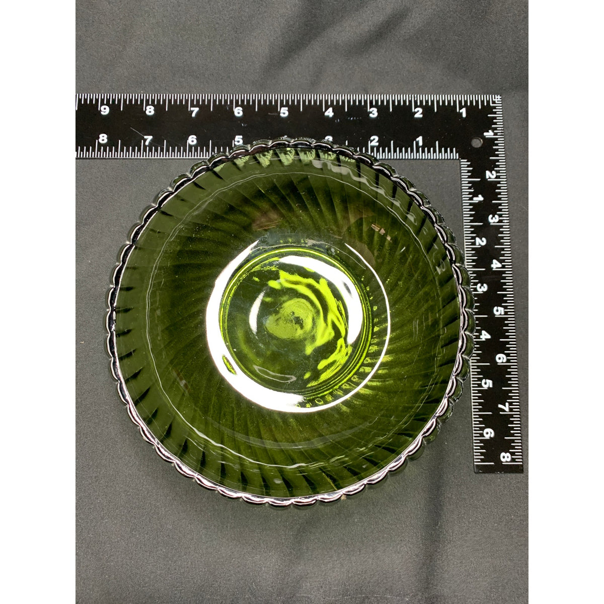 Vintage 1960s E.O. Brody M2000 Green Glass Ribbed Scalloped Bowl USA