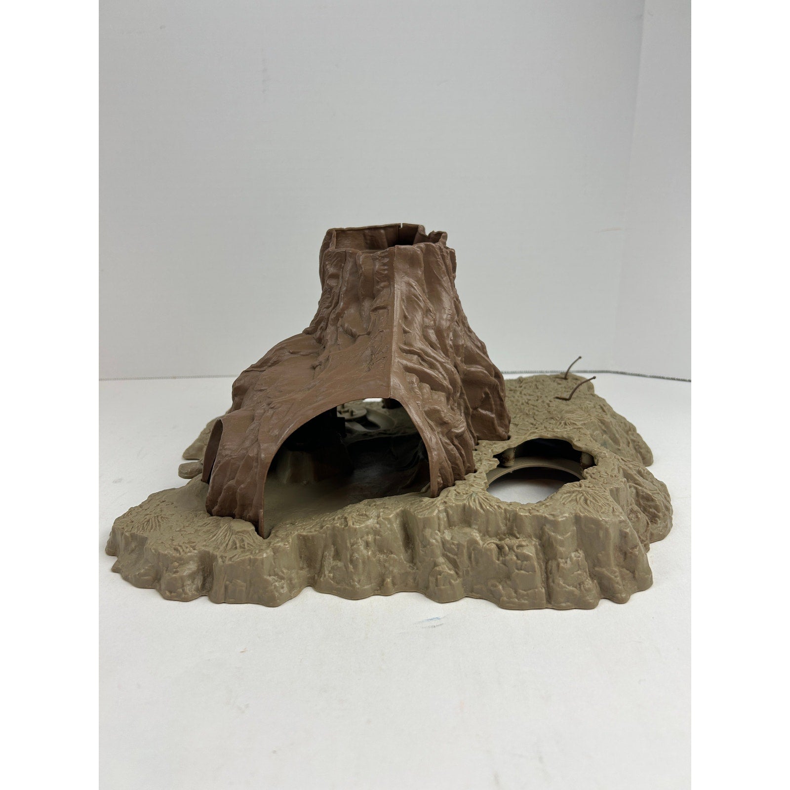 Vintage 1980 Kenner Star Wars Dagobah Playset Base Yoda Hut Part