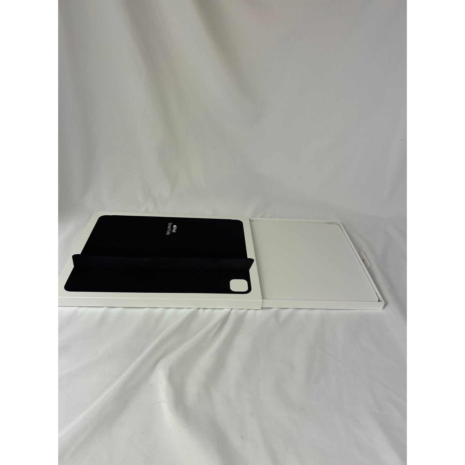 Apple iPad Smart Folio *Box Only* for 12.9-inch iPad Pro (3rd-5th Gen)