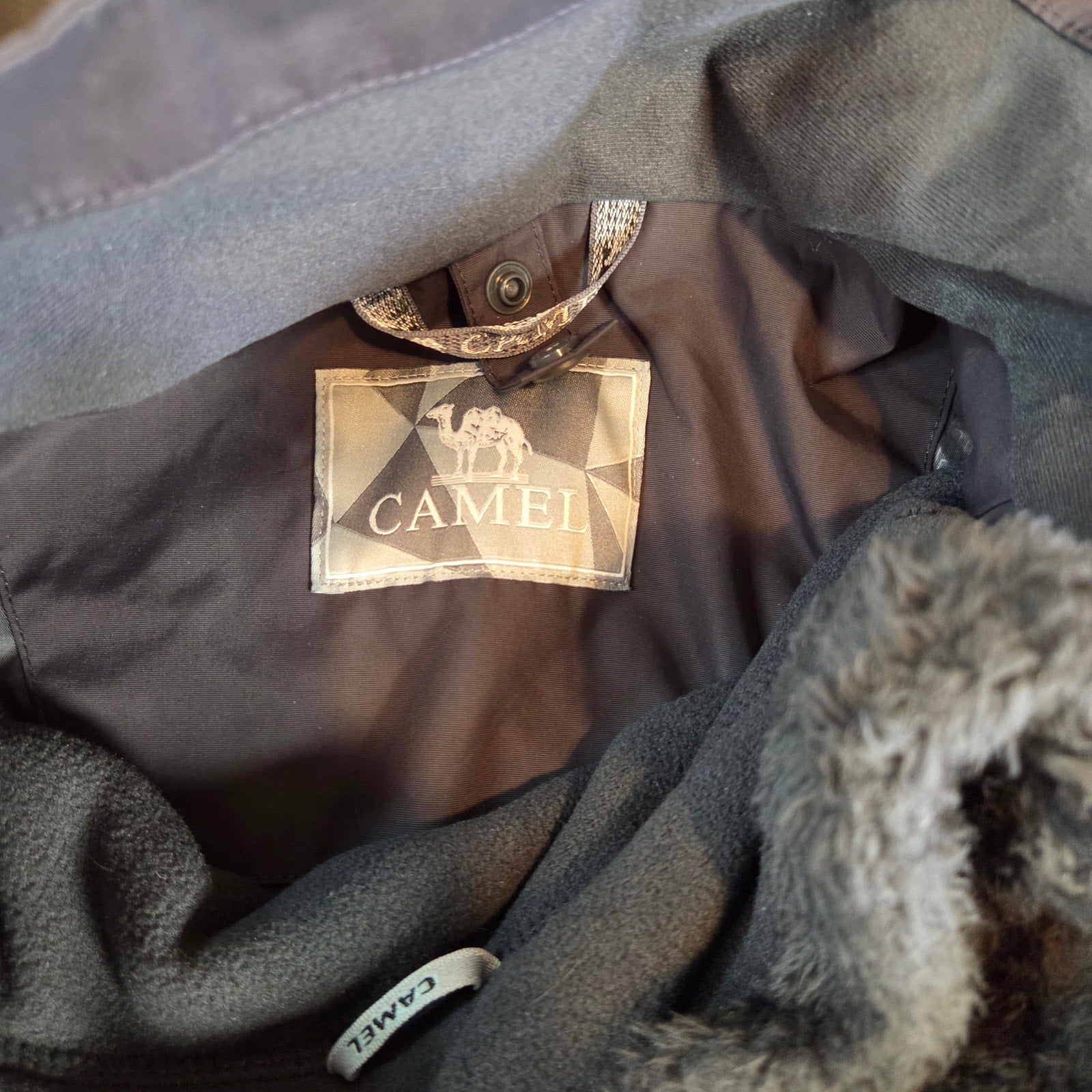 Camel Outdoor Men’s 3-in-1 Hooded Parka Jacket L Gray Zip-Out Faux Fur Liner