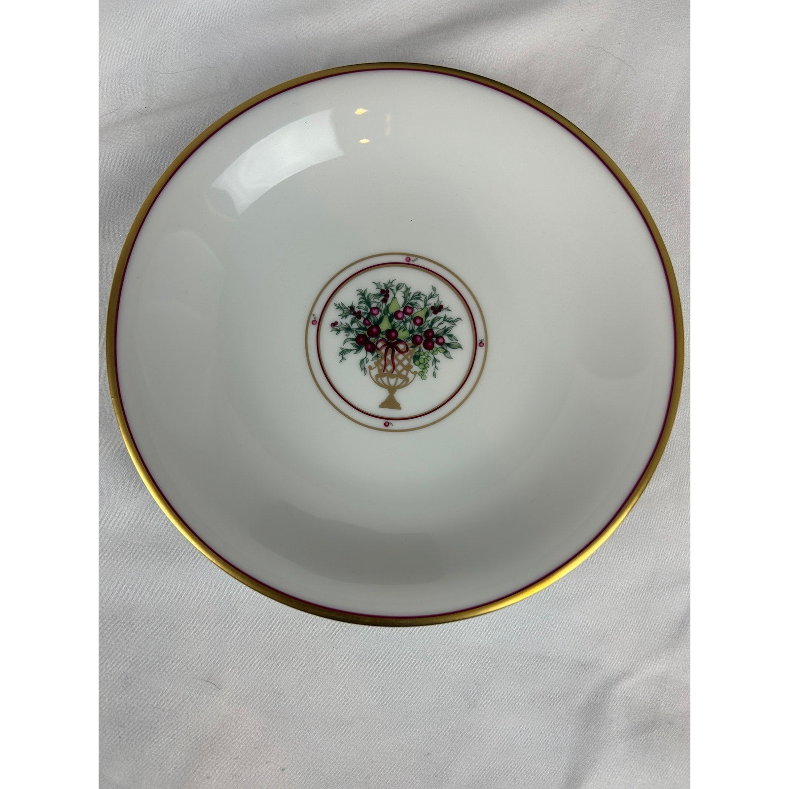 Bing Grondahl Holiday Collection 1997 Cup Saucer Tea Plate Set Denmark