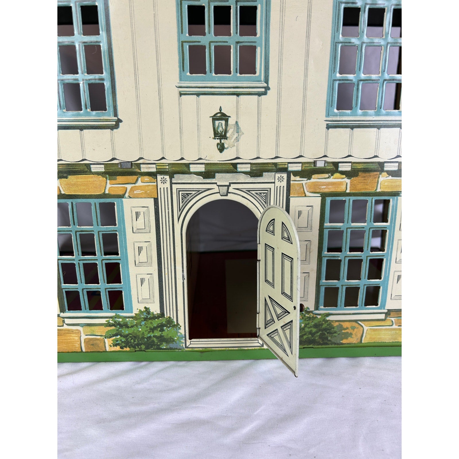 Playsteel Bucks County Colonial Tin Litho Dollhouse 1948 Vintage