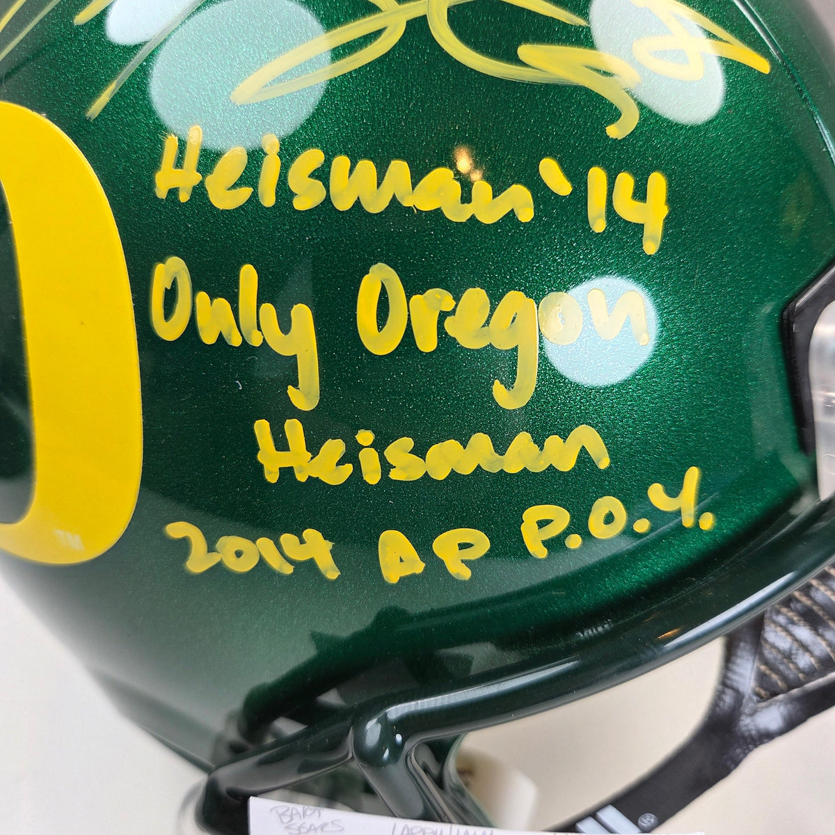 Marcus Mariota Heisman Autographed Oregon Ducks Replica Helmet JSA COA