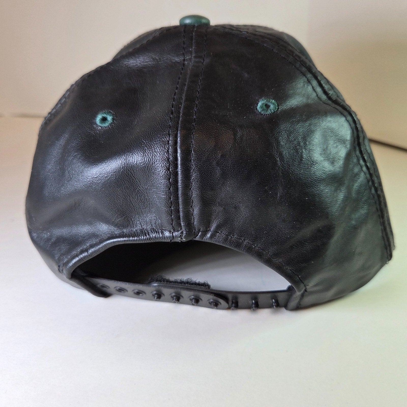 Green Bay Packers Leather Snapback Hat Cap NFL Logo Modern USA Green & Black