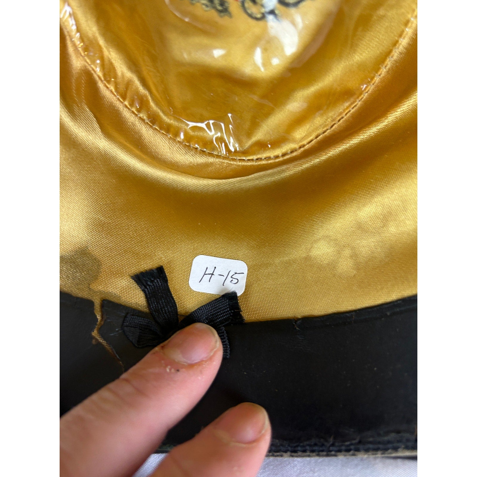 Dobbs Fifth Avenue Black Fedora Hat 7 1/4 Feather Vintage USA Box