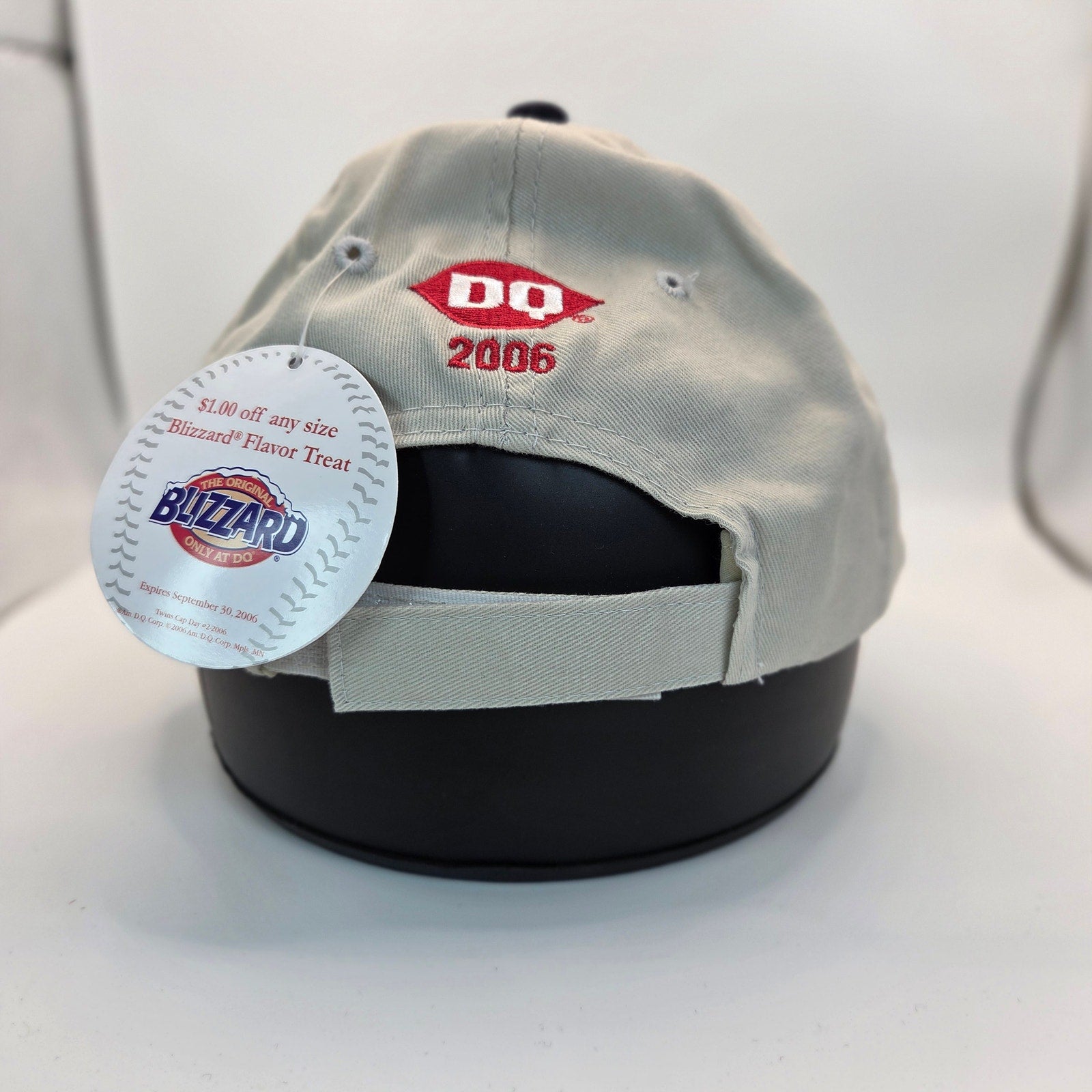 Minnesota Twins 2006 DQ Promo Hat MLB Stadium Giveaway NWT Beige OSFA