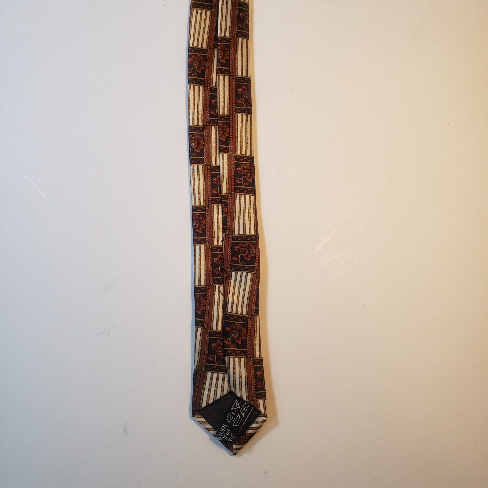 Lanvin Paris Brown Floral Pattern Silk Tie