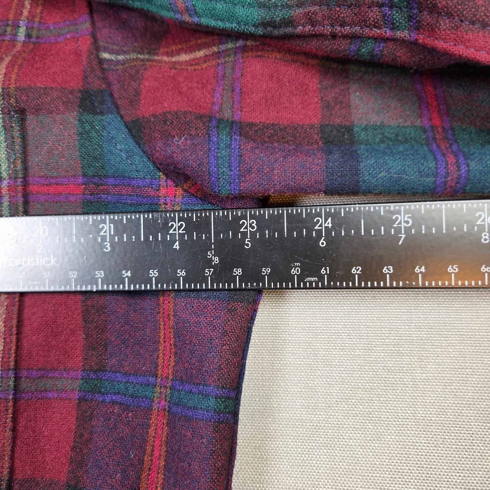 Pendleton Lobo Virgin Wool Plaid Button Down Shirt USA Mens Large Vintage