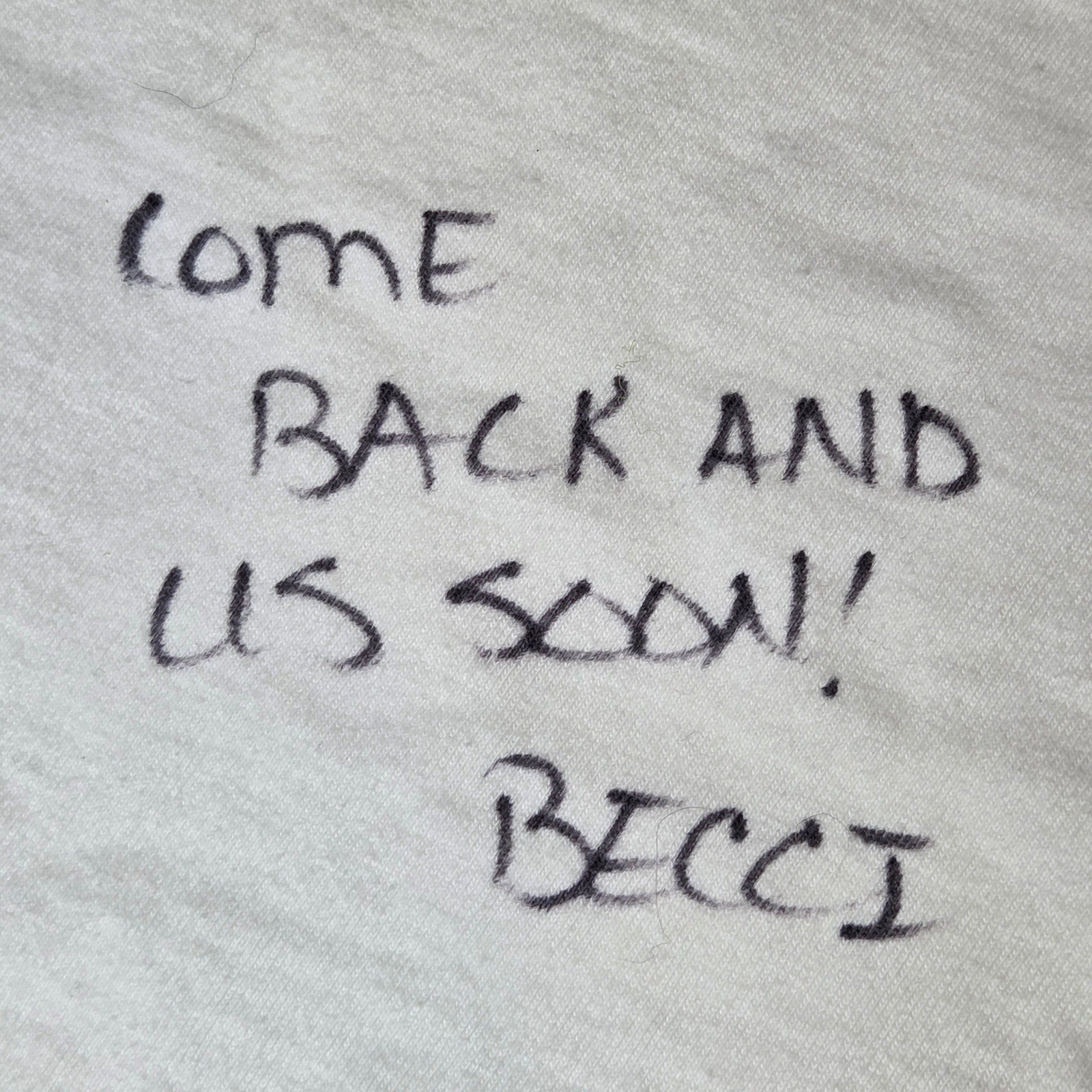 Hooters Atlanta GA Hanes Beefy-T  Signed Tee XL Made USA Vintage 90s Tacky Shirt