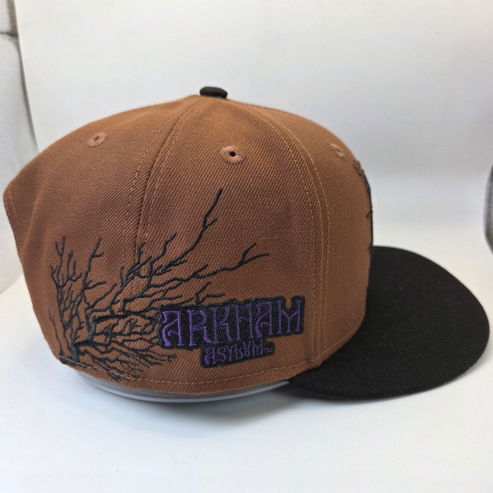 New Era Batman Arkham Asylum 9FIFTY Snapback Hat OSFM DC Comics