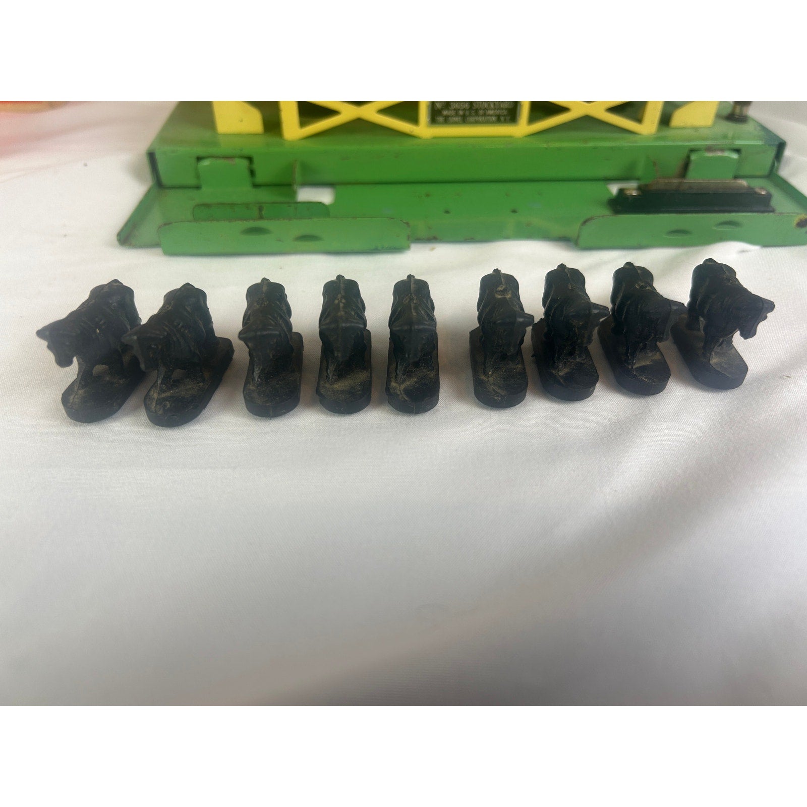 Vintage Lionel 3656 Stockyard Cattle Car Set w Ramp Cows Box Lot