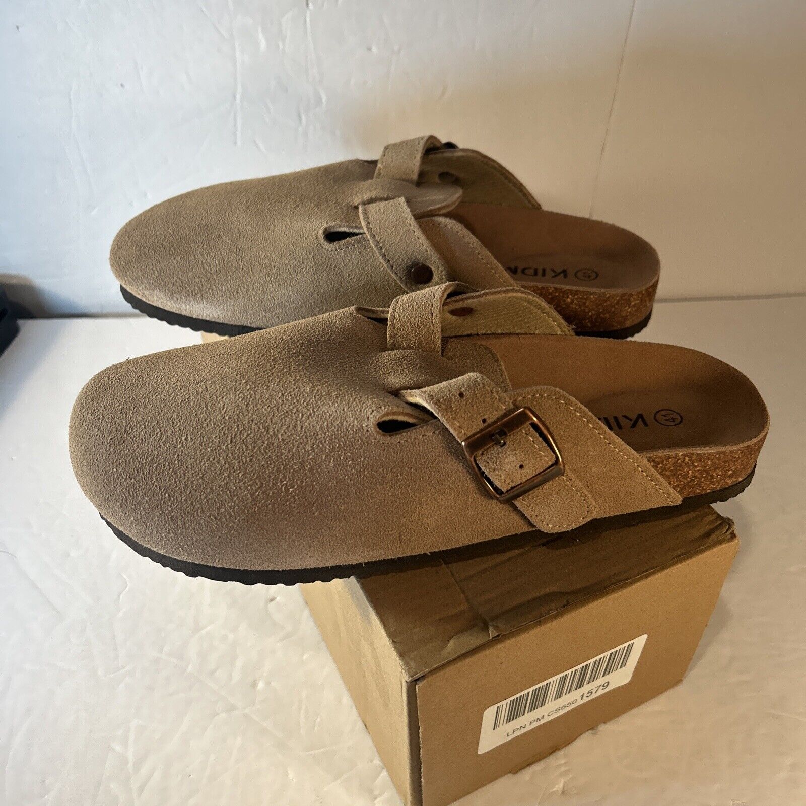 Kidmi Suede Sandal Clogs Taupe Women’s Size 9 Slip-On Buckle