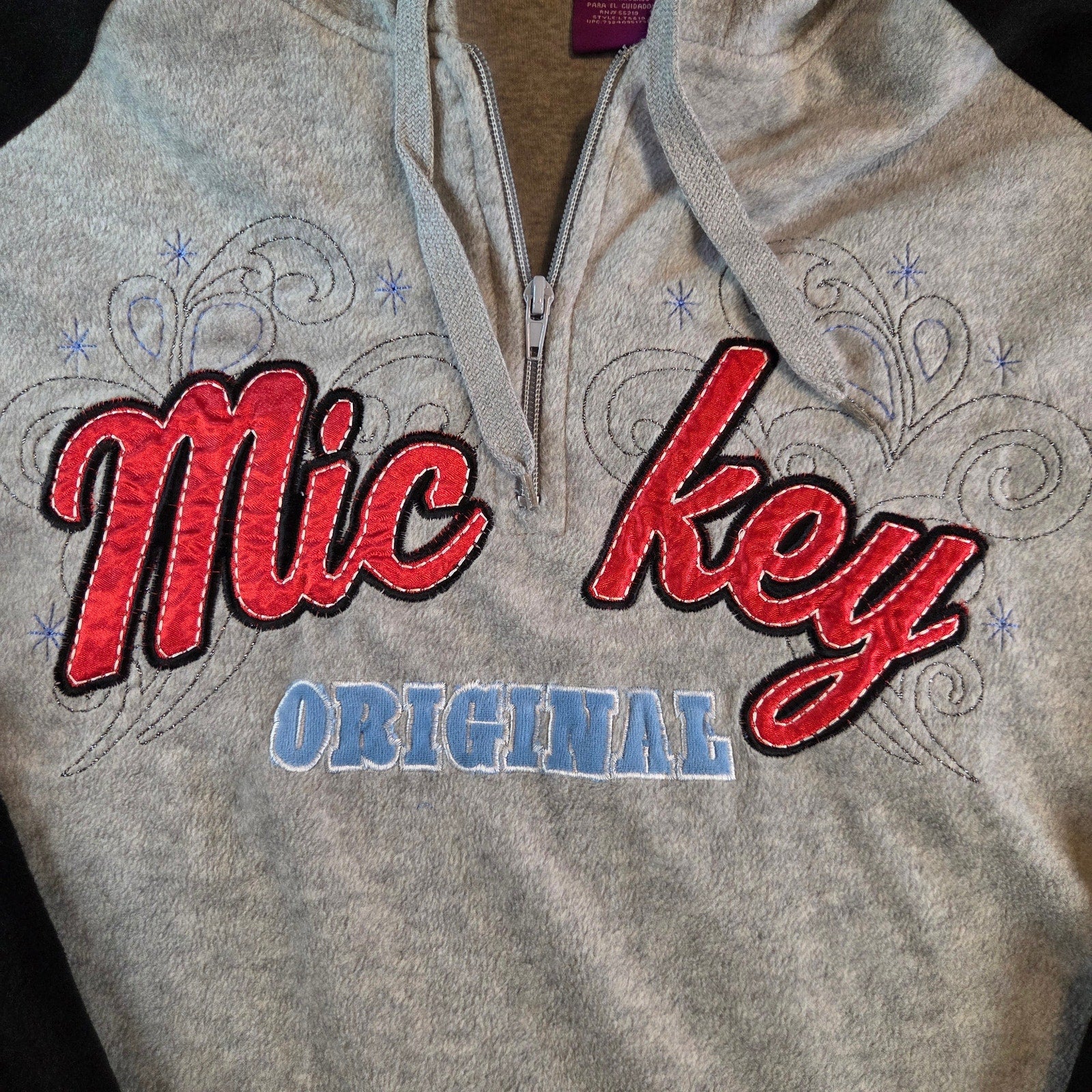Disney Mickey Mouse Women’s 3X Pullover Hoodie Gray Black Red Graphic Sweatshirt