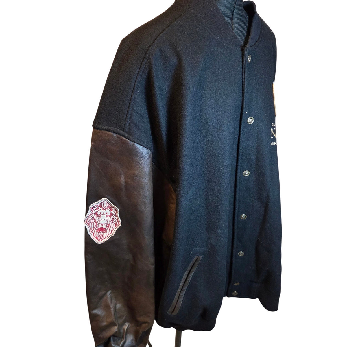 Disney Chronicles of Narnia LE 350 Wool Leather Varsity Jacket XXL 2005