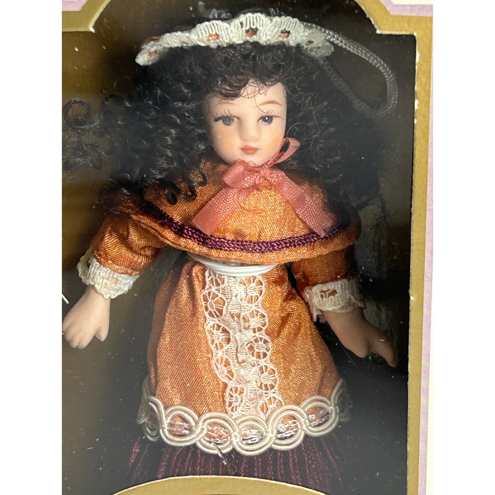 Pretty Woman Porcelain Doll Ornament Rust Orange Lace Dress Brunette 2004 DG