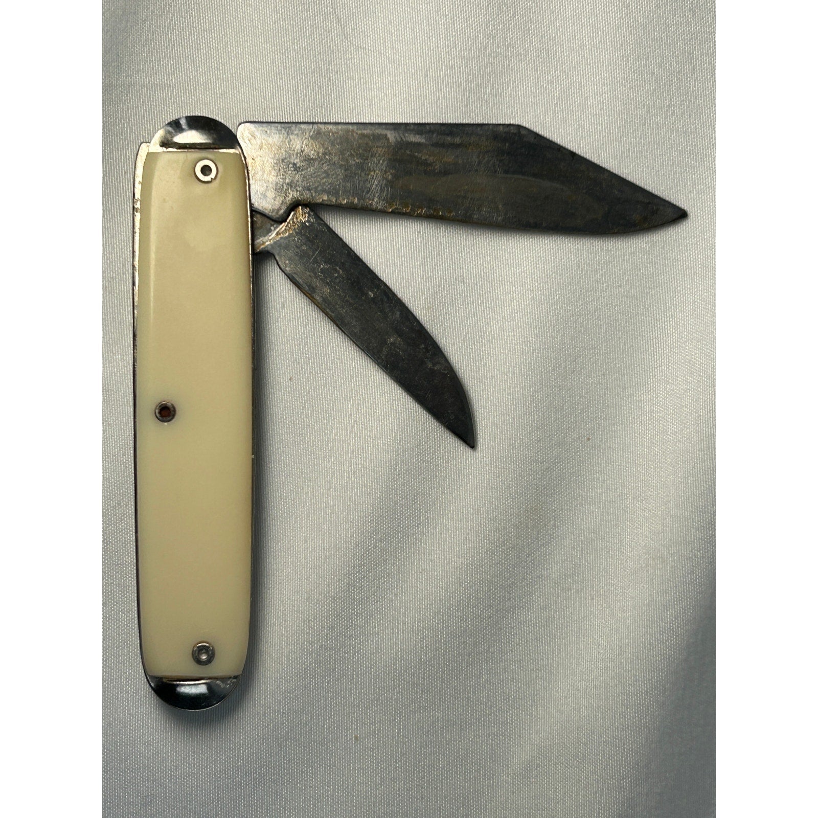 Vintage John Wayne Pho Duzo Commemorative 2 Blade Pocket Knife Unused