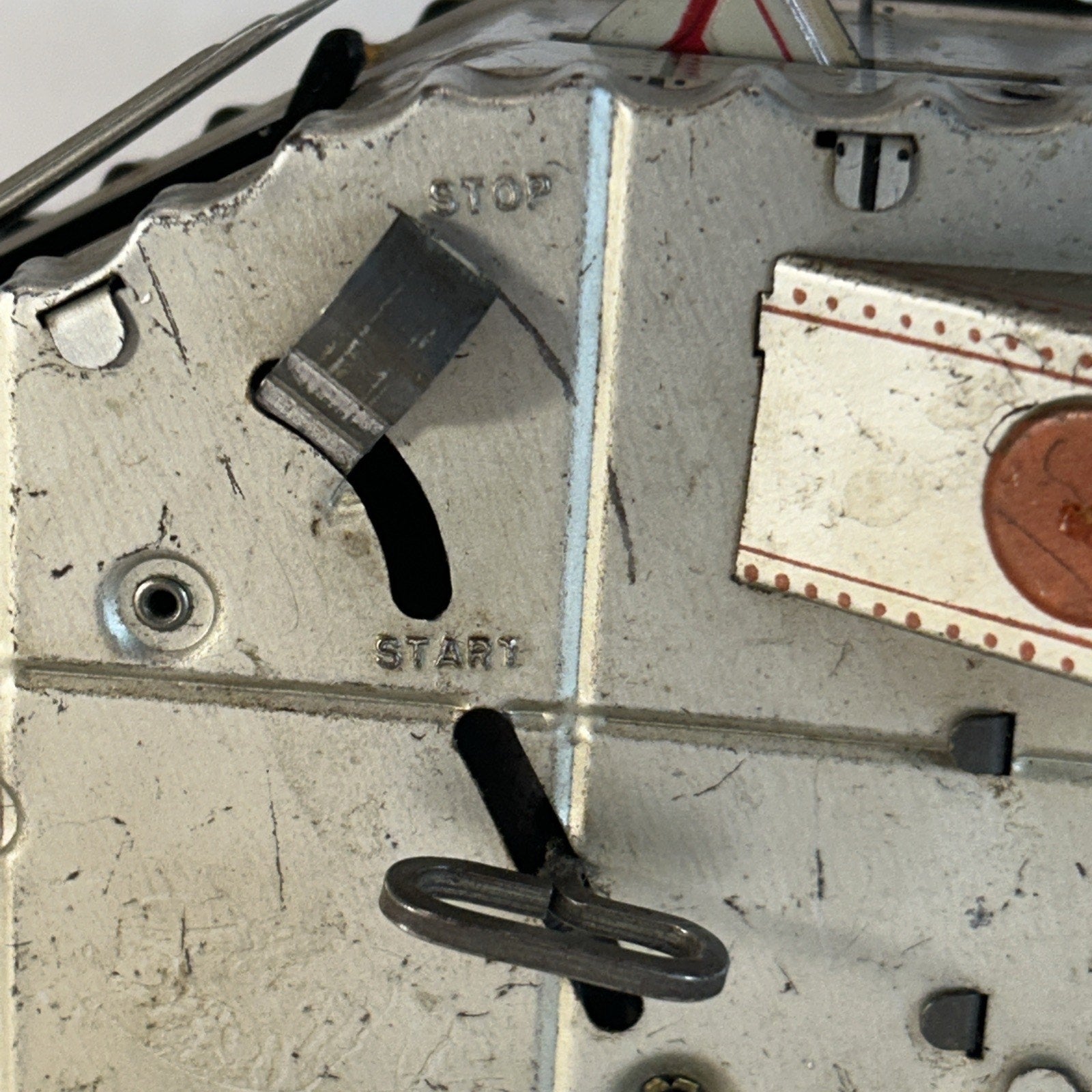 Vintage 1930s Marx Tin Litho Wind-Up Doughboy Tank – Silver – Works