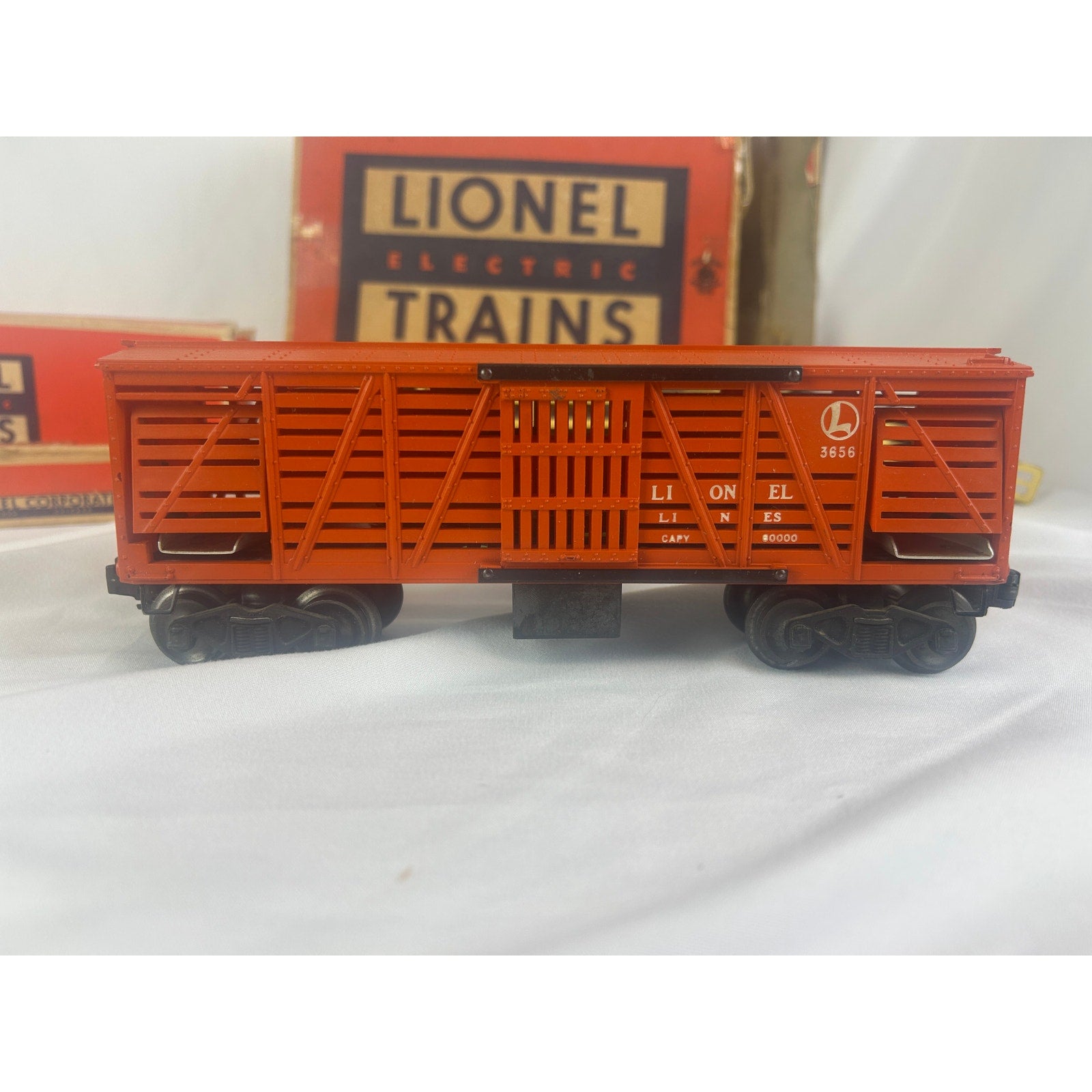 Vintage Lionel 3656 Stockyard Cattle Car Set w Ramp Cows Box Lot