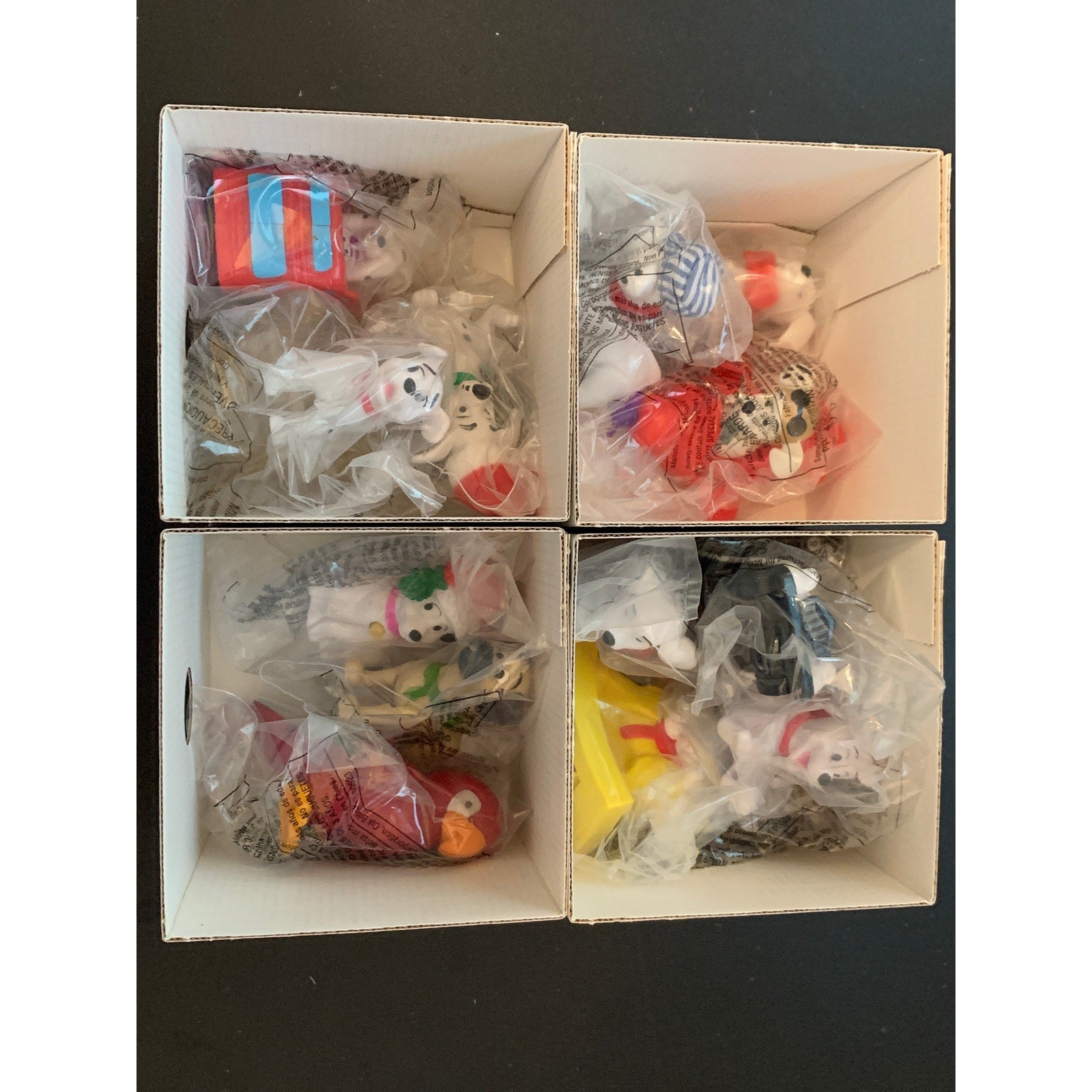 McDonald's Disney 102 Dalmatians Happy Meal Display Case w/ Sealed Toys 2000