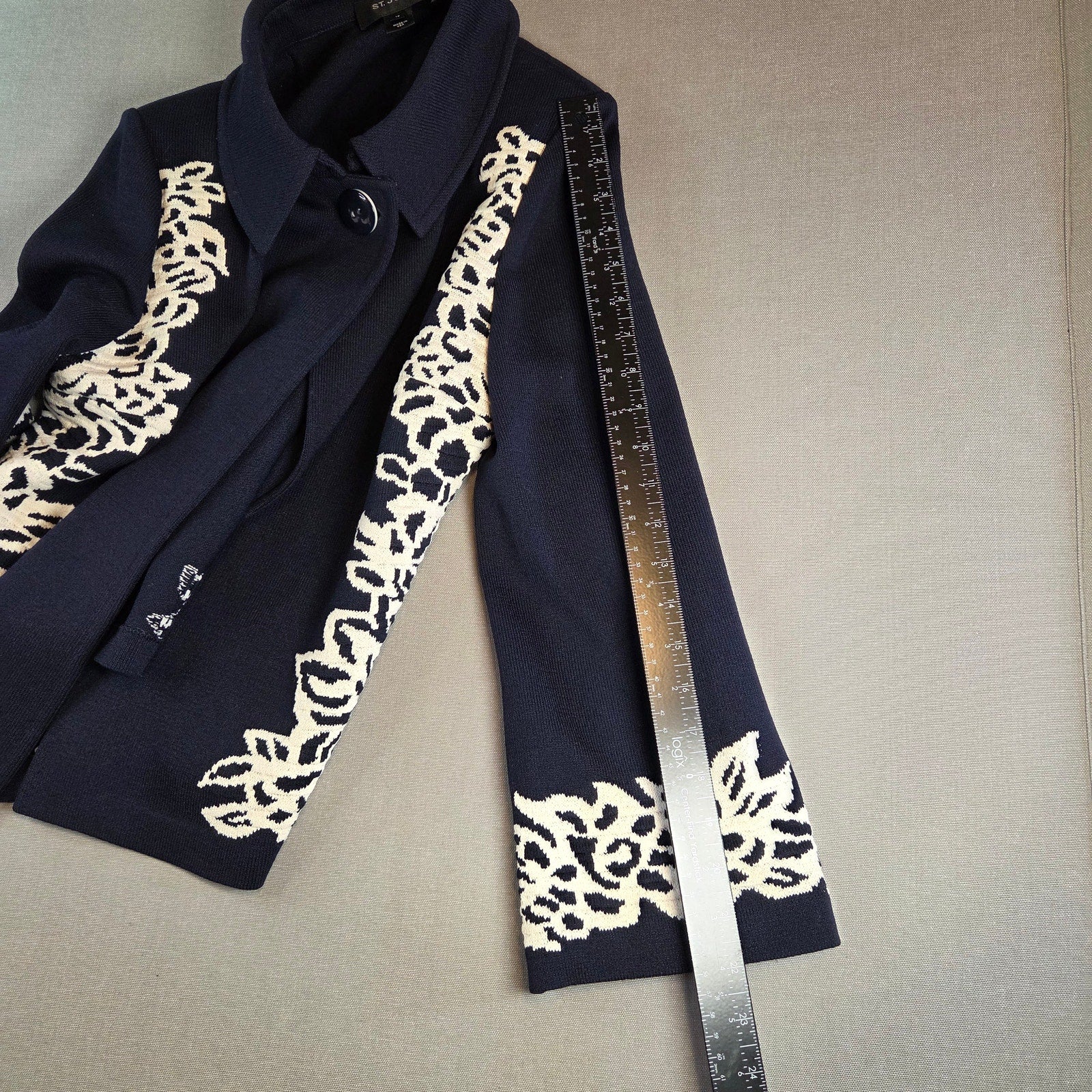 St. John Collection Sweater Blazer Women’s 10 Navy White Knit Jacket USA Made