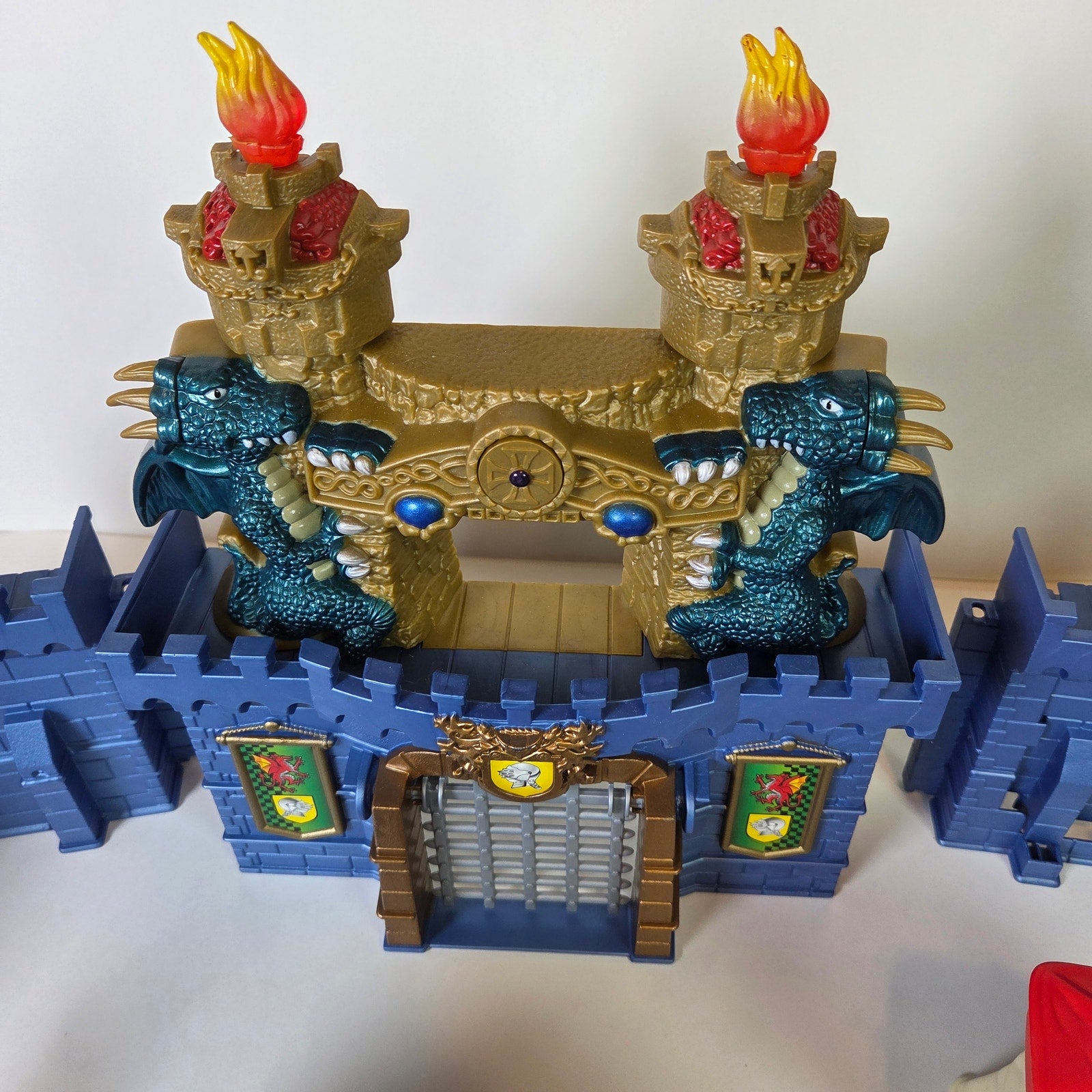 Keenway Medieval Castle Playset Lot w/ Dragons Sound Effects Battery Operated
