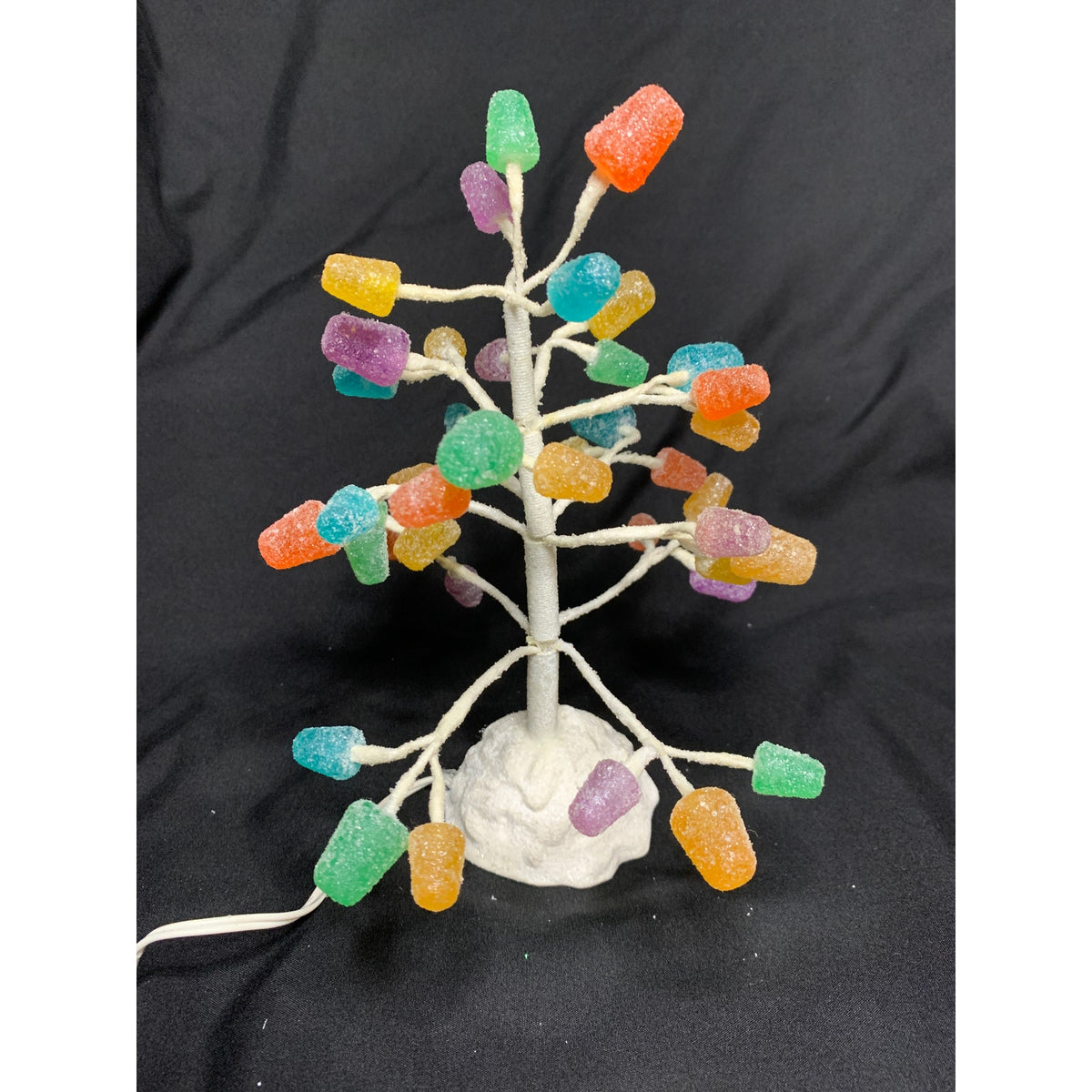 Dept 56 Gumdrop Tree 52967 9 in LED Lighted Village Accessory Tested Box