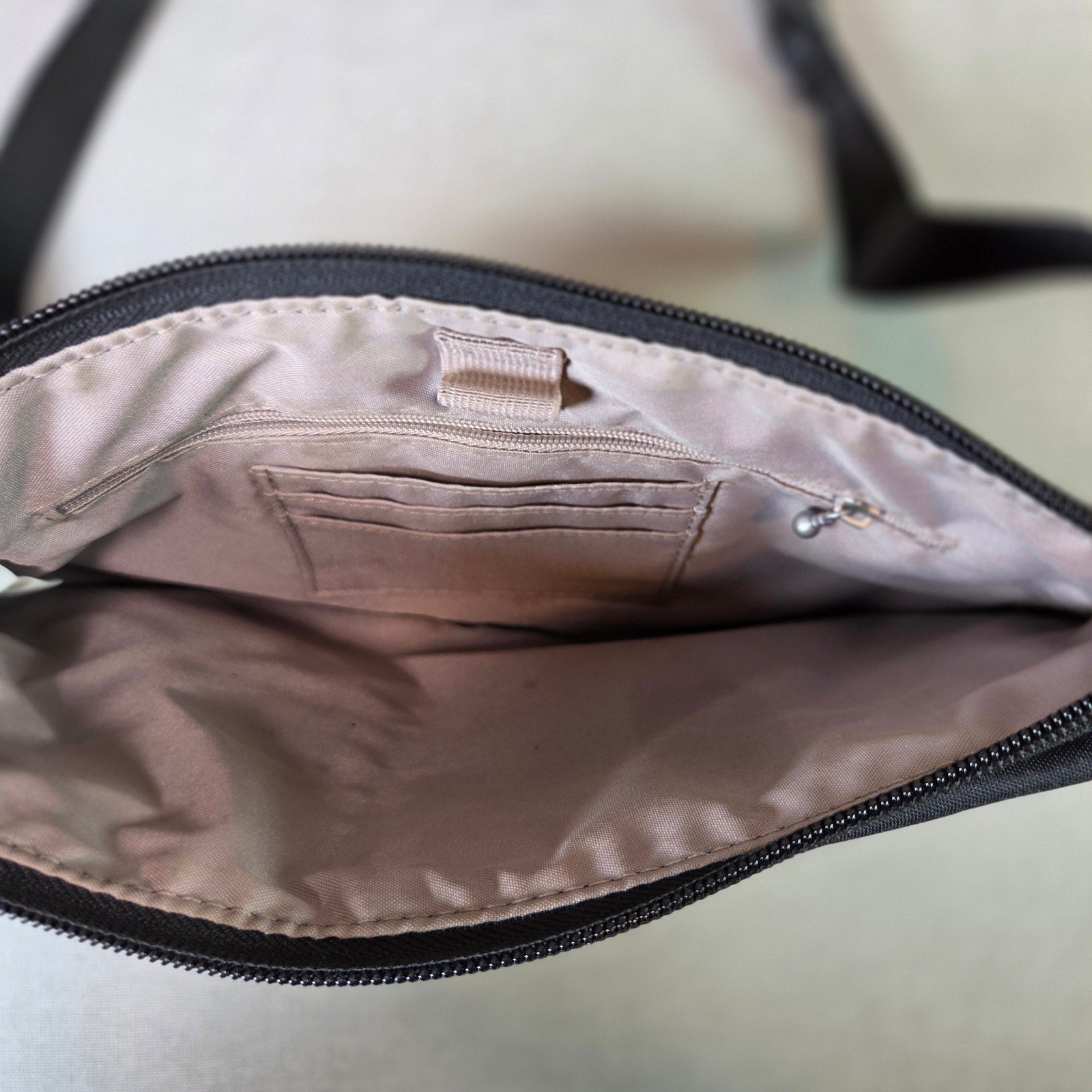 Baggallini Small Black Nylon Crossbody Travel Bag Compact Organizer