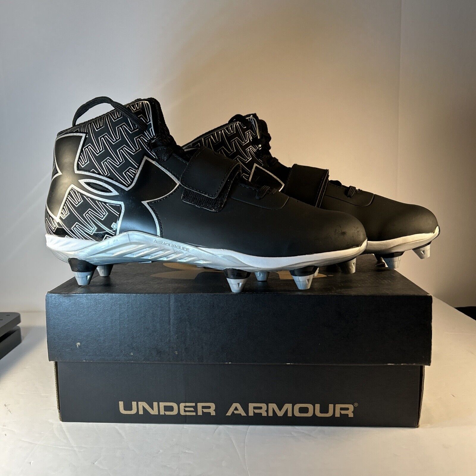 Under Armour C1N Cam Newton Football Cleats Black Mid Men's Size 10.5 New