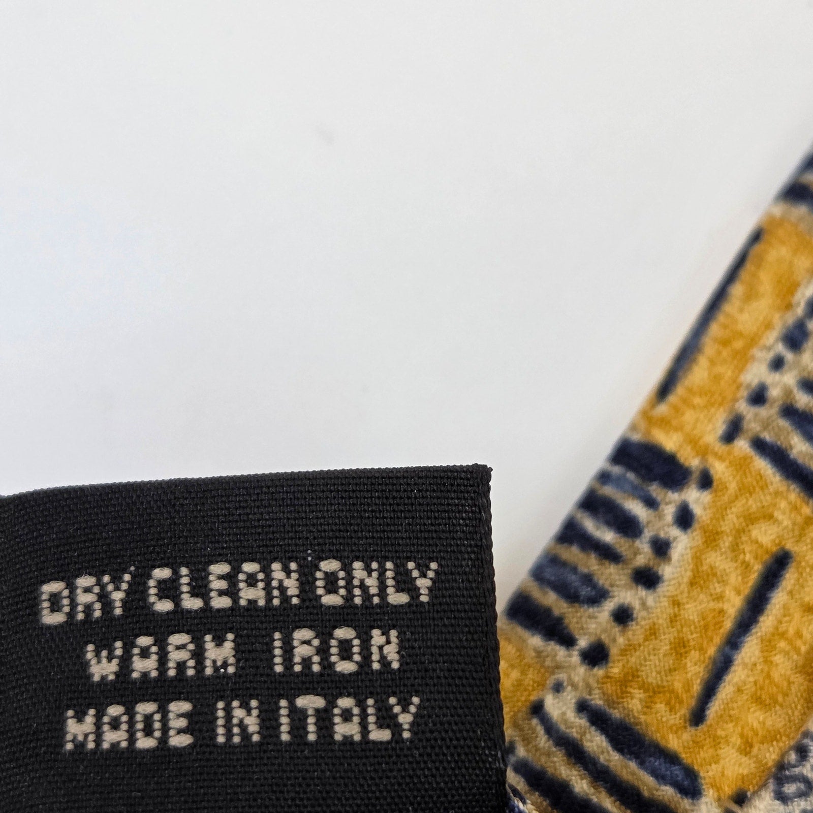 Ermenegildo Zegna Silk Tie Gold Navy Geometric 4" Italy