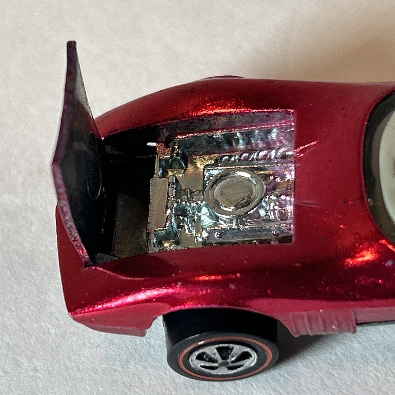 Hot Wheels Redline 1968 "Torero" Magenta With Button Near Mint Condition