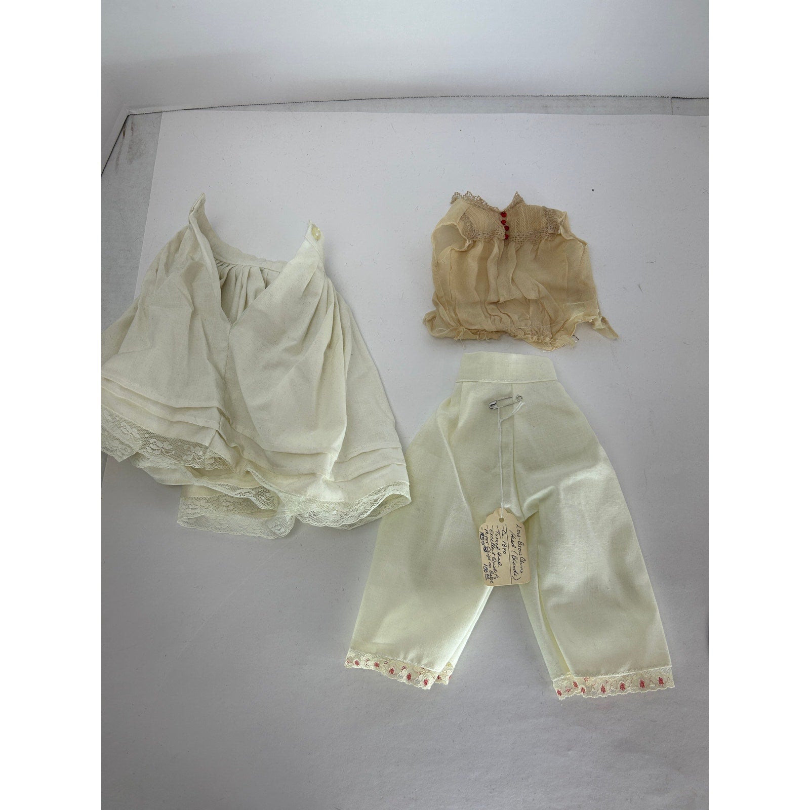 German 18 inch blonde China head doll 1890 turned head provenance attached