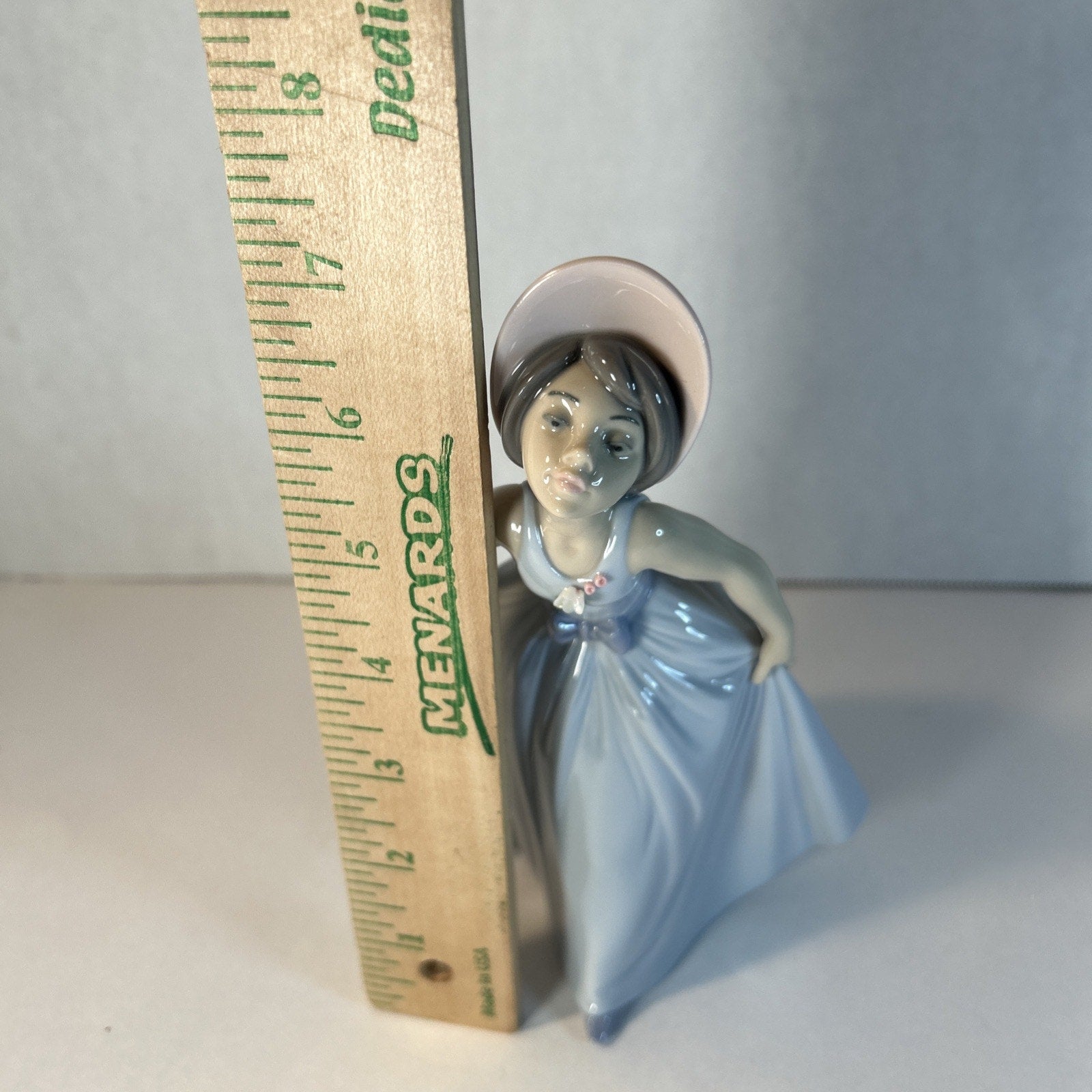 Lladro #6274 Daisy Girl Figurine 7" Retired 2002 Jose Puche Spain Porcelain