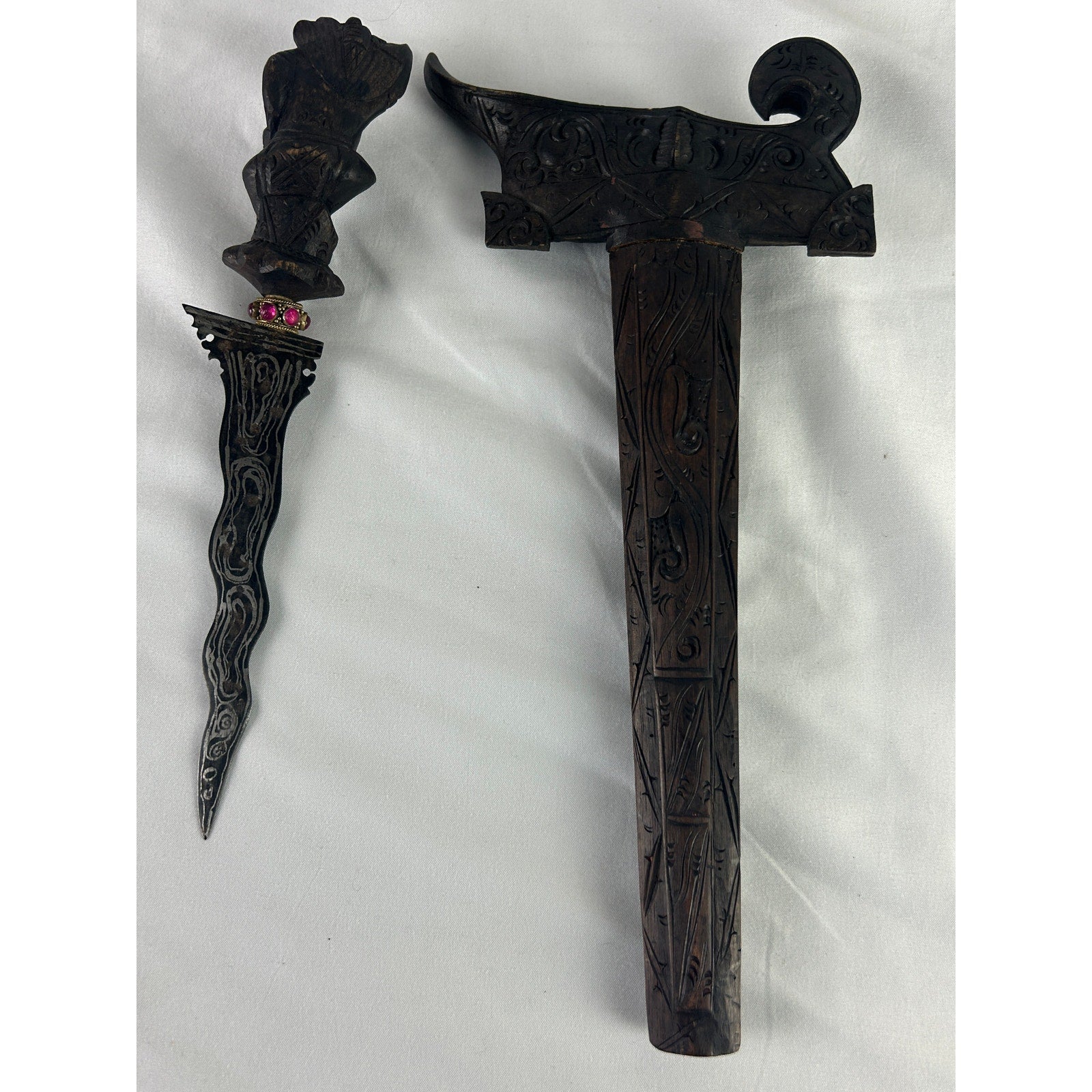 Lot 3 Indonesian Style Kris Keris Daggers Wood Sheaths Display Set