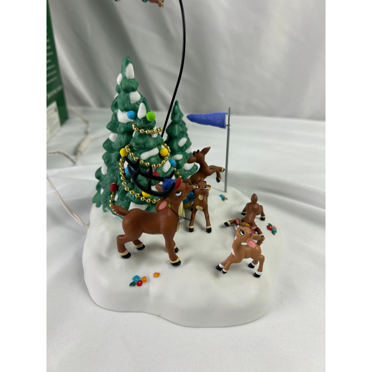 Dept 56 Reindeer Games Rudolph Flies Lands 56853 North Pole Animated 2004 tested