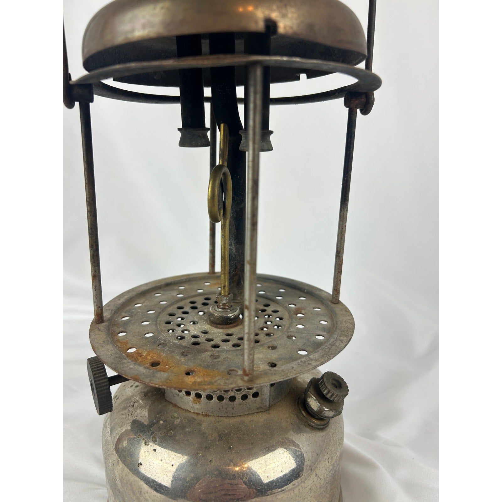 Vintage Coleman The Air-O-Lantern QL Gas Lantern Nickel Fount No Globe Untested