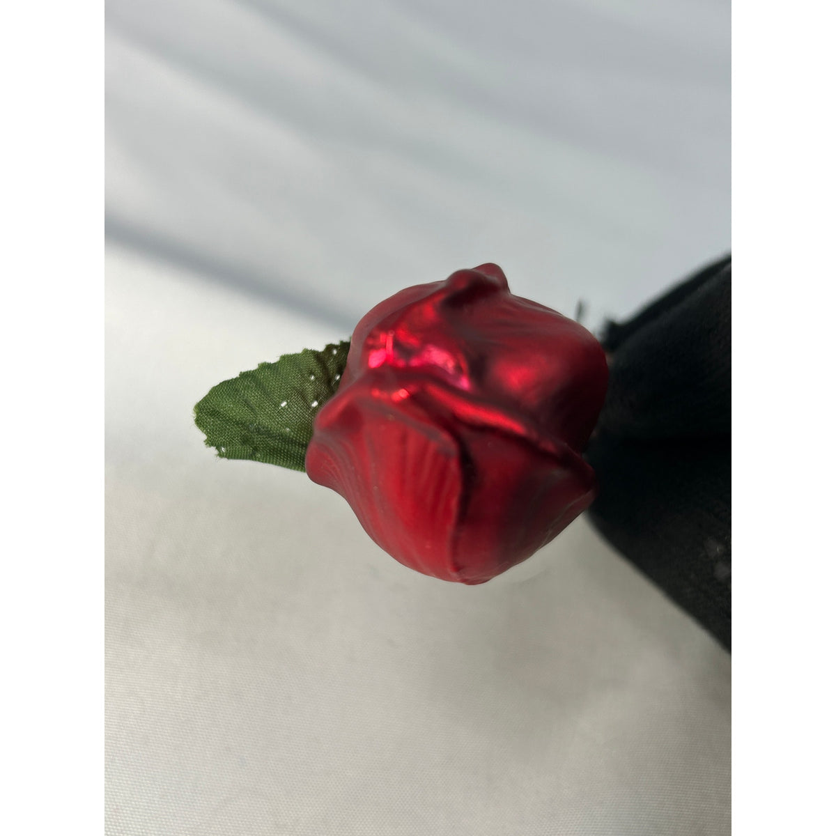 Vintage Inge-Glas Red Rose Clip-On Glass Christmas Ornament Germany 3"