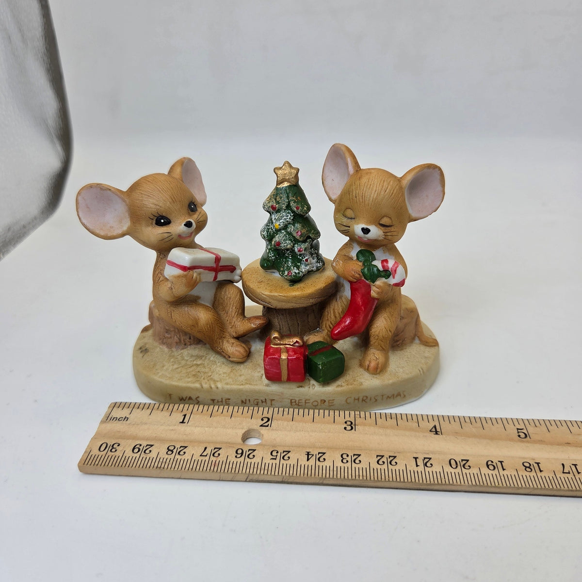 Enesco Night Before Christmas Mice Figurine Tree Taiwan Holiday Decor 3"