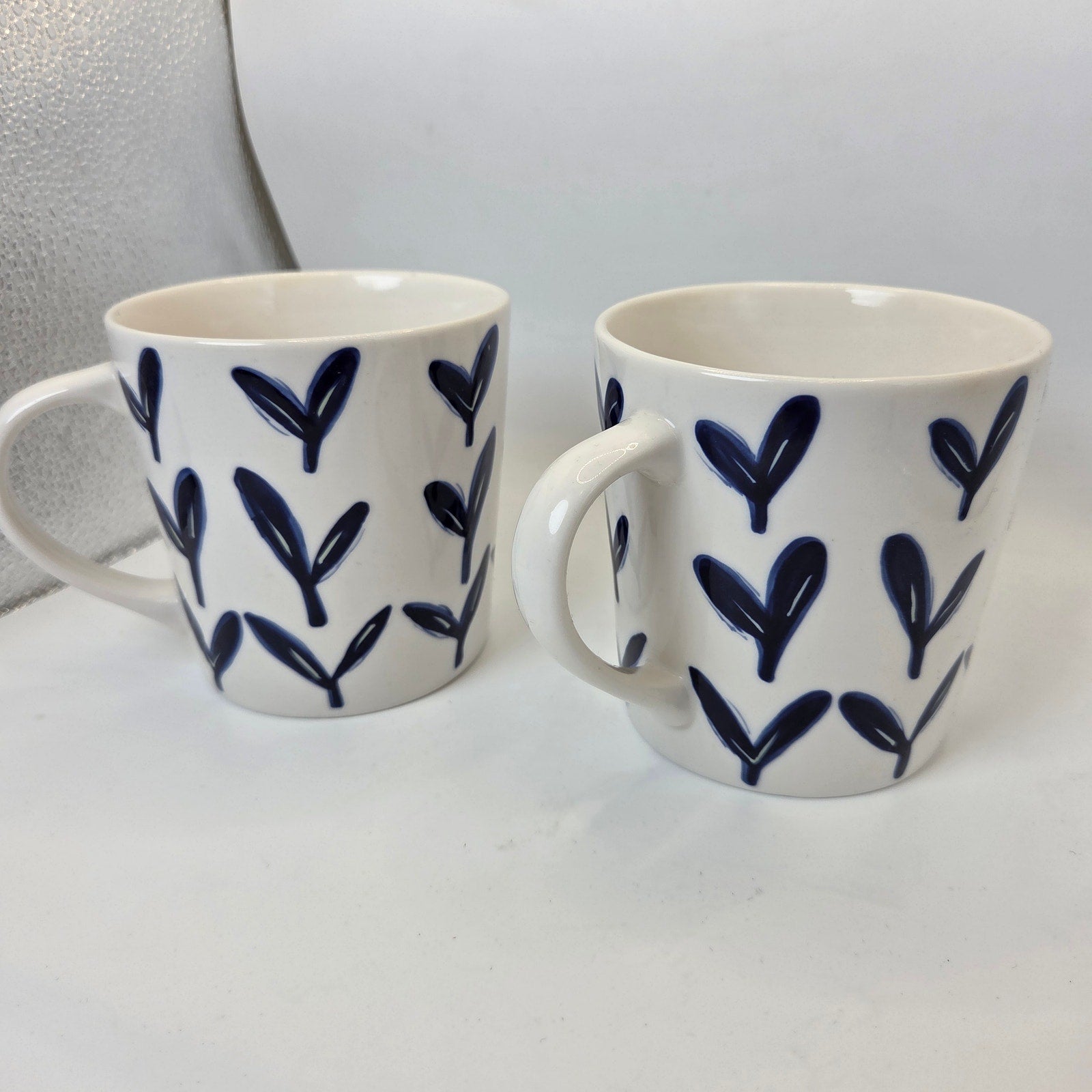 Starbucks 2003 Barista Blue Heart Pattern Ceramic Coffee Mugs Pair Set Rare