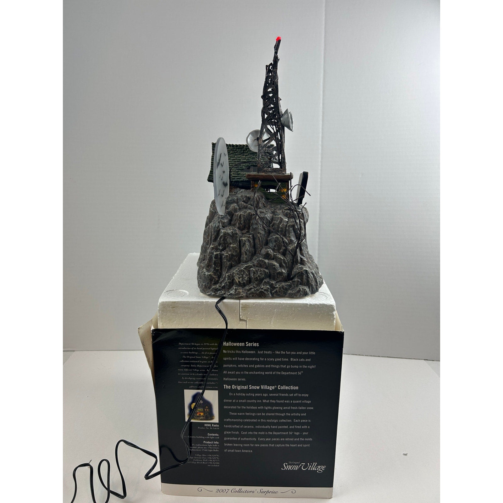 Department 56 HOWL Broadcasting Snow Village Halloween Lighted Radio House
