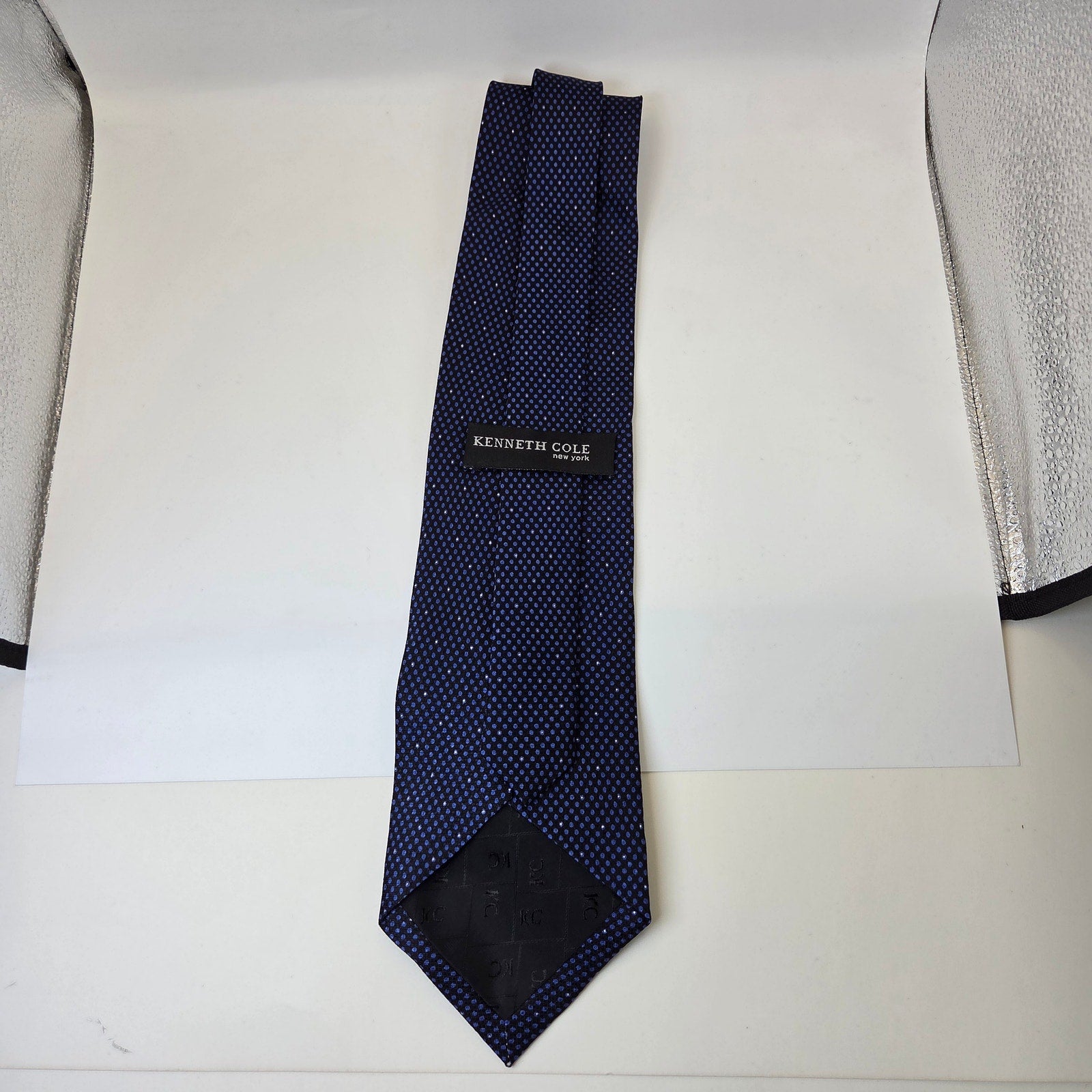 Kenneth Cole New York Silk Tie Blue Black Dot 4” Classic 58" Made in Korea