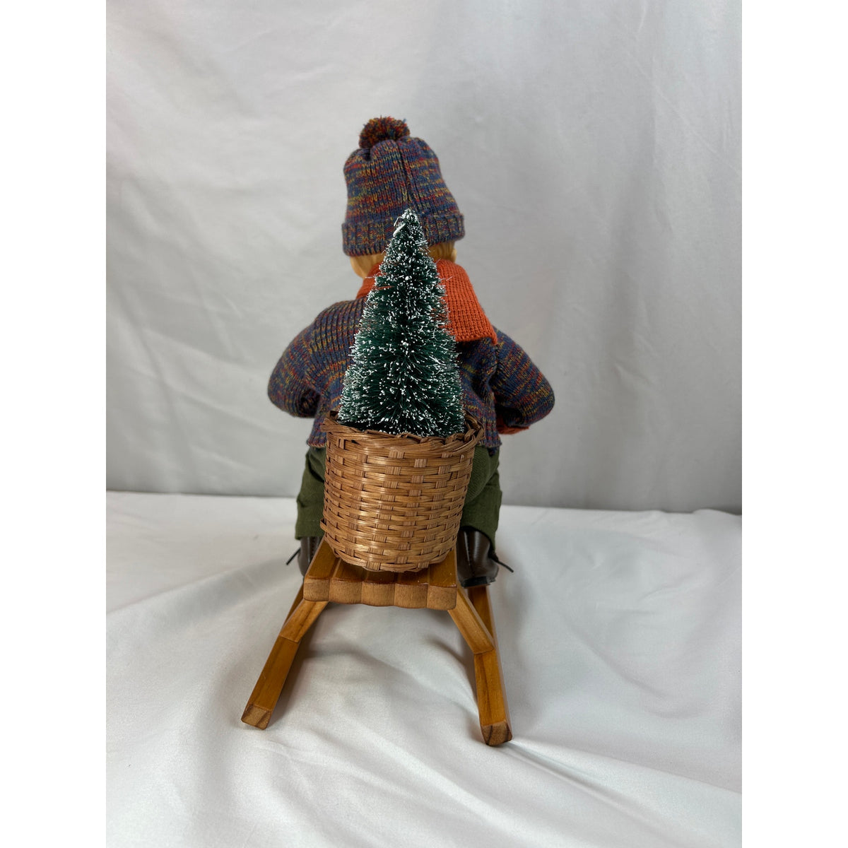 M.I. Hummel Goebel #960 Ride Into Christmas Doll Sled Box 11" Vintage Tree READ