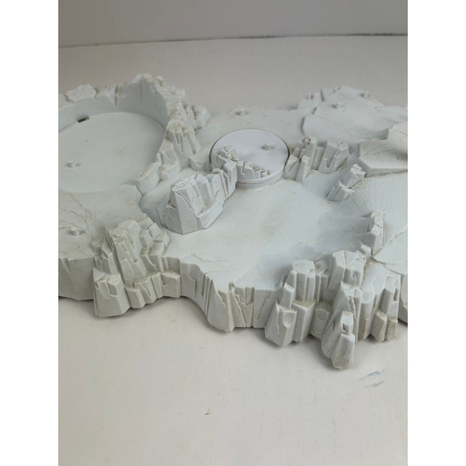 1980 Kenner Star Wars Hoth Ice Planet Action Playset Base Only