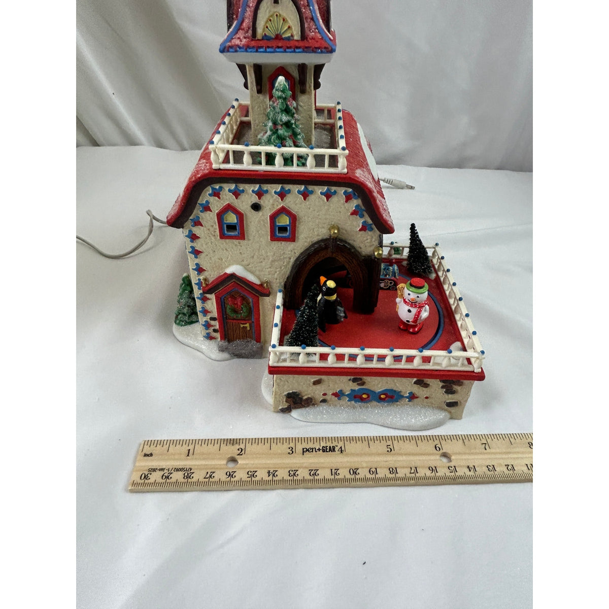 Department 56 Checking It Twice Wind-Up Toys 56757 North Pole Set 2003 Working