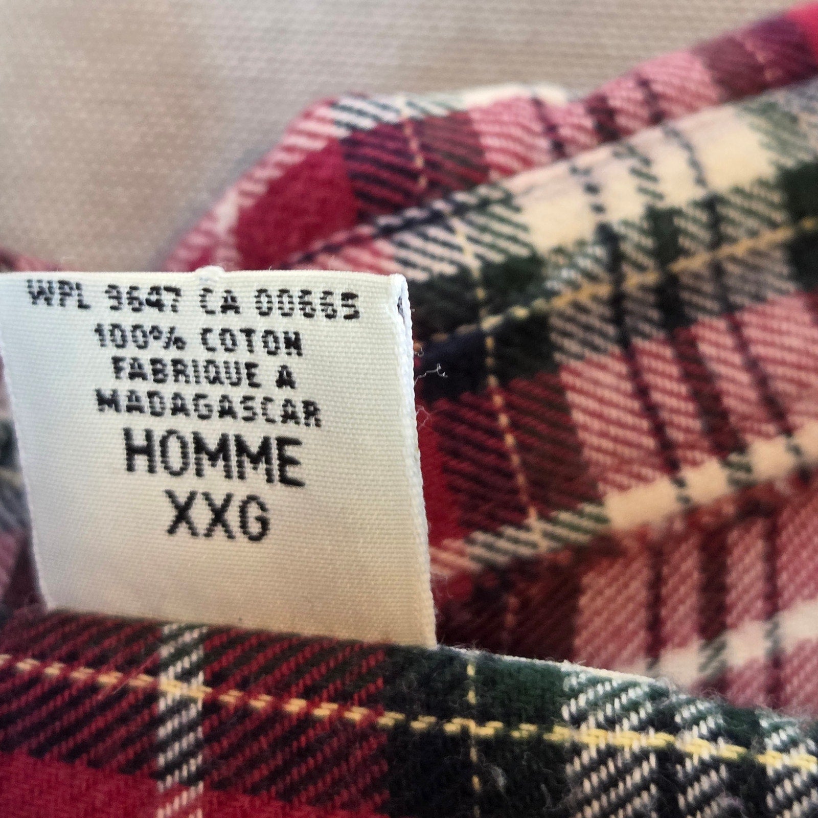 Eddie Bauer XXL Red Plaid Flannel Shirt Men’s 100% Cotton Button Down