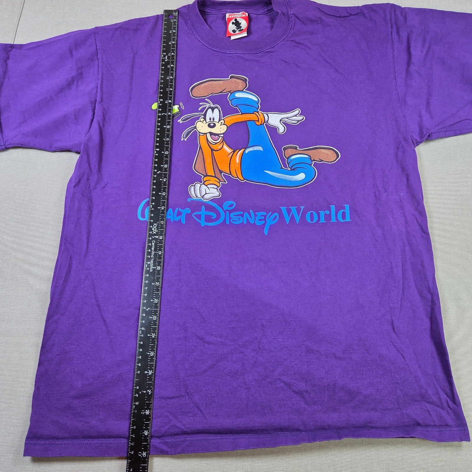 Vintage Walt Disney World Goofy Purple USA Made Mickey Inc T Shirt XL 90s