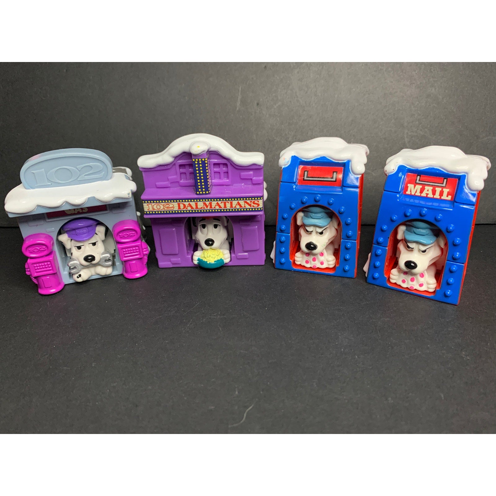 2000 Disney 102 Dalmatians McDonald's Happy Meal Dogs in Town