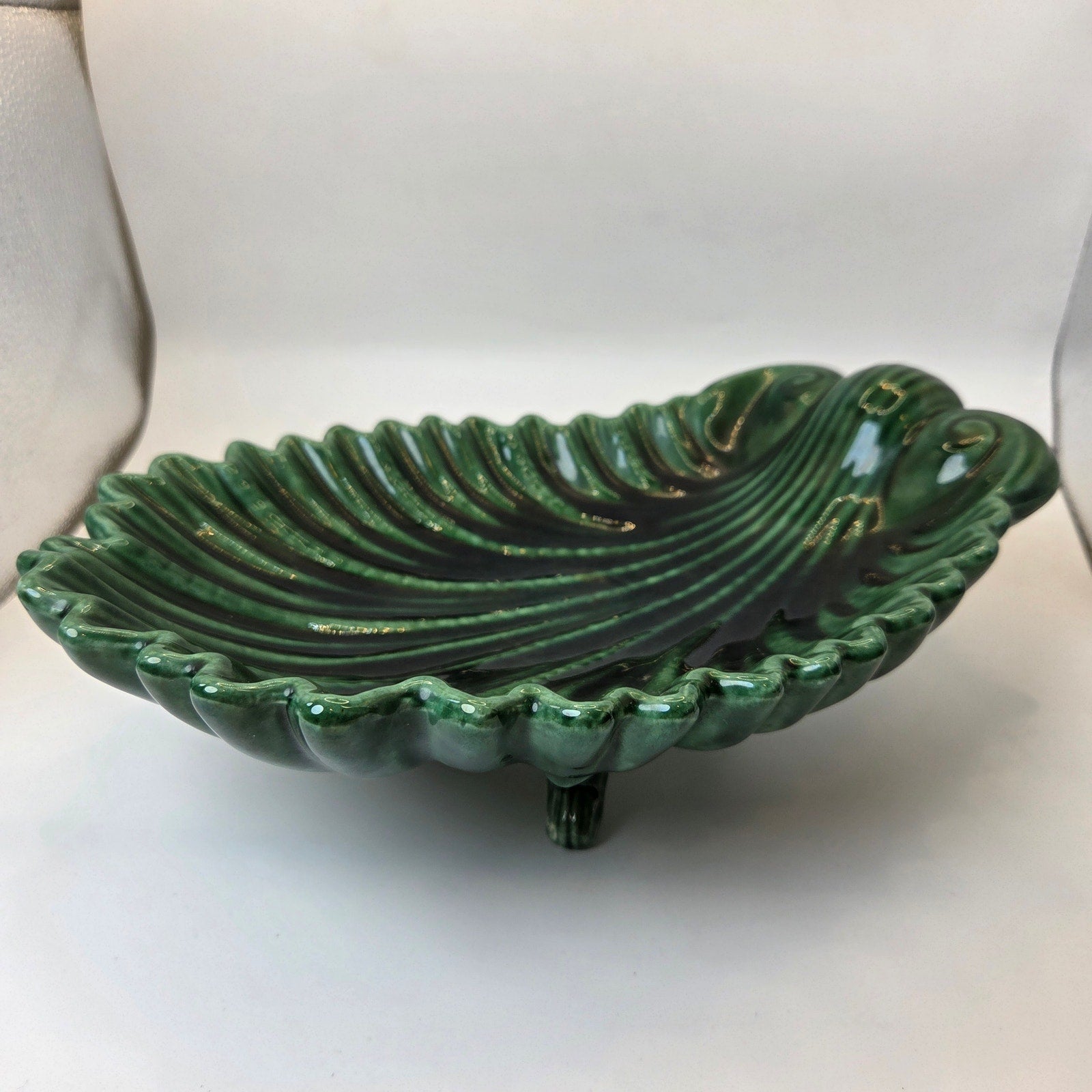Vintage 1959 Green Glazed Shell Form Footed Art Pottery Dish Centerpiece 11in