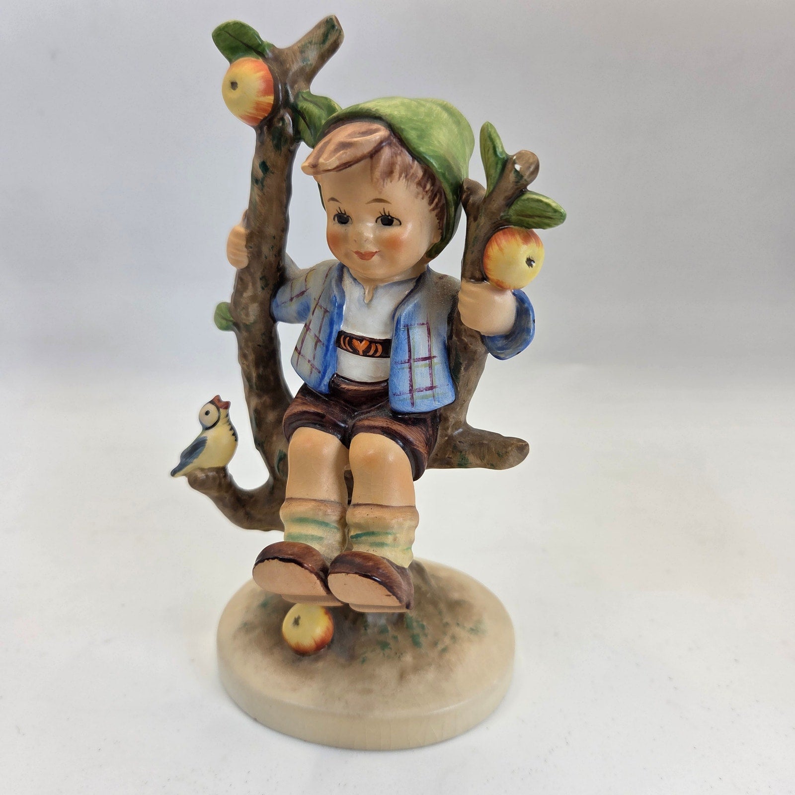 Goebel Hummel Apple Tree Boy 142/1 TMK5 West Germany Figurine 5.75" Tall