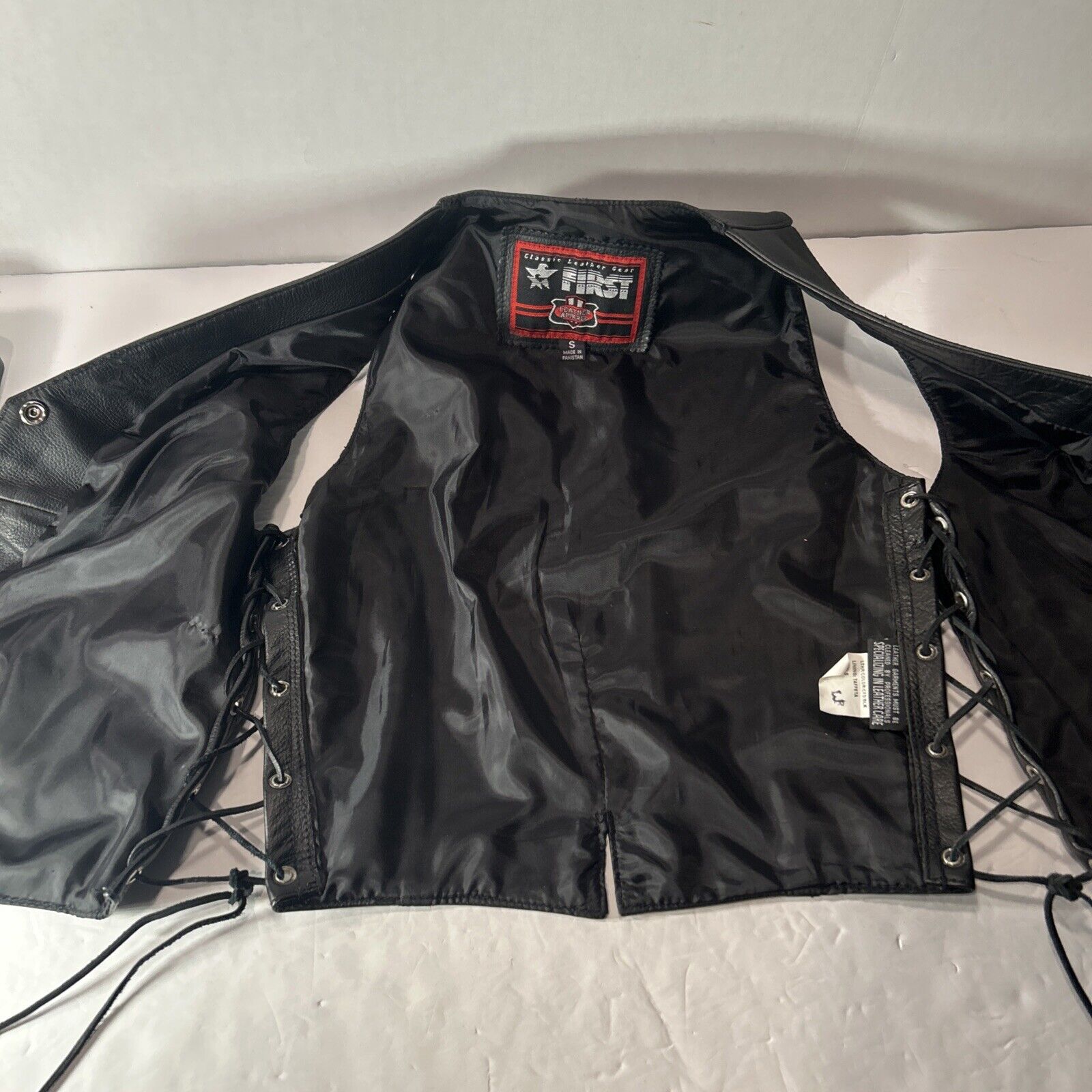 First Classic Women’s Leather Biker Vest Size Small Black Braided Lace Sides